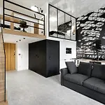 Stylowe Lofty Piotrkowska 37 Antresola Zrewitalizowana Kamienica Centrum * ウッチ