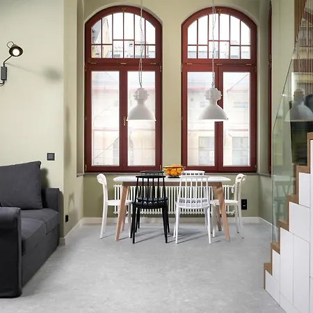 Апартаменты Loft Piotrkowska 37 Лодзь
