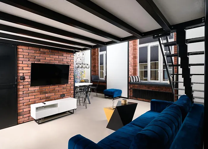 Stylowe Lofty Piotrkowska 37 Antresola Zrewitalizowana Kamienica Centrum Apartamento *