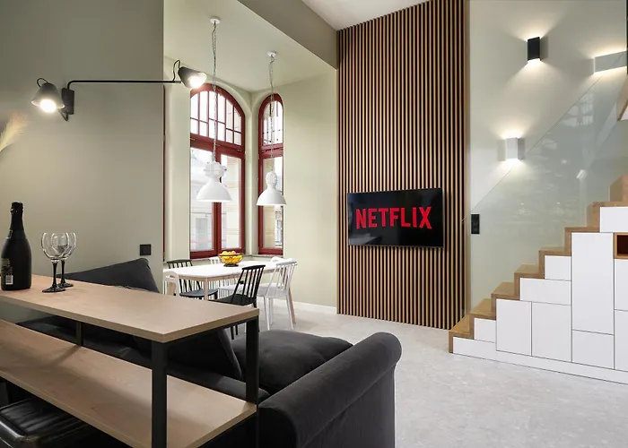 Stylowe Lofty Piotrkowska 37 Antresola Zrewitalizowana Kamienica Centrum Łódź